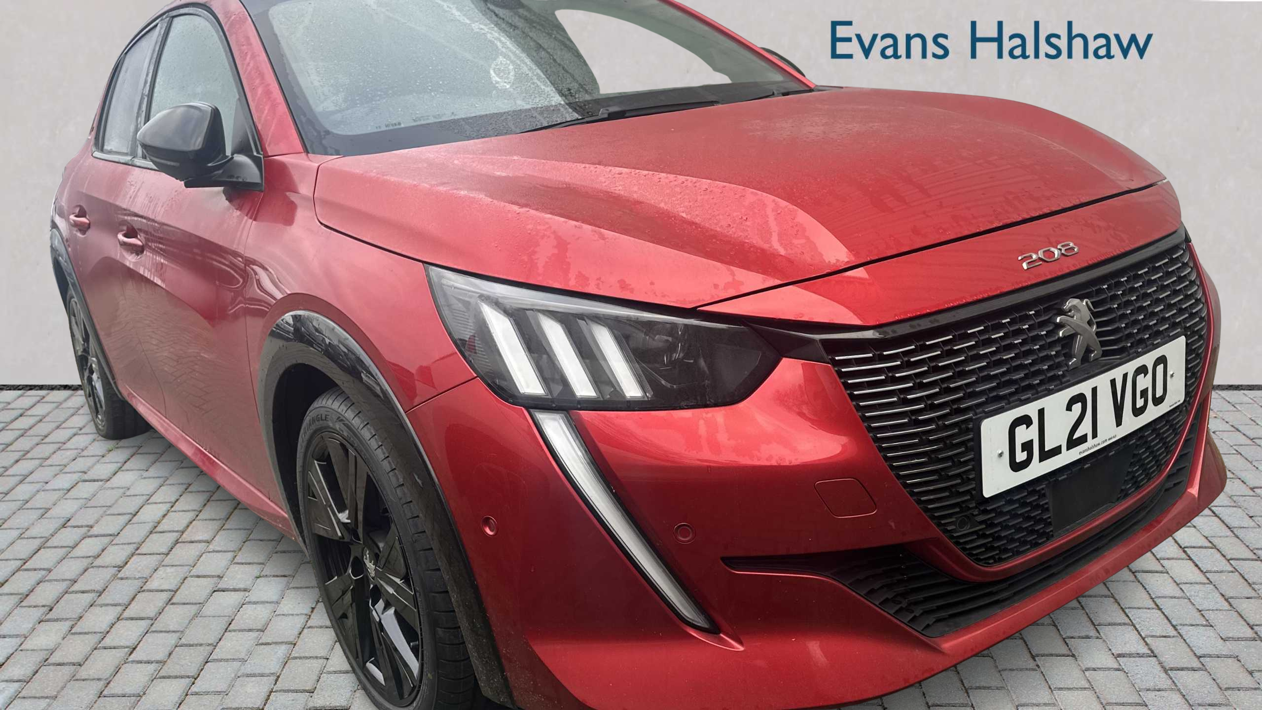 Main listing image - Peugeot 208