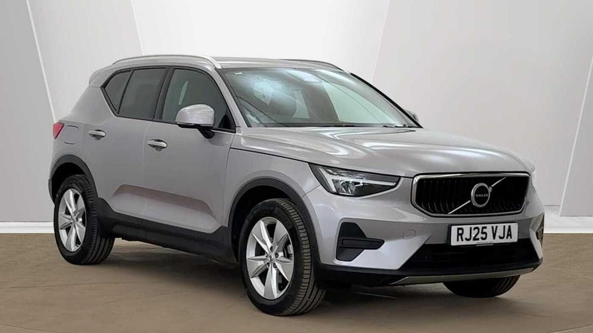 Main listing image - Volvo XC40