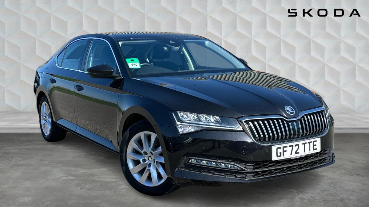 Main listing image - Skoda Superb