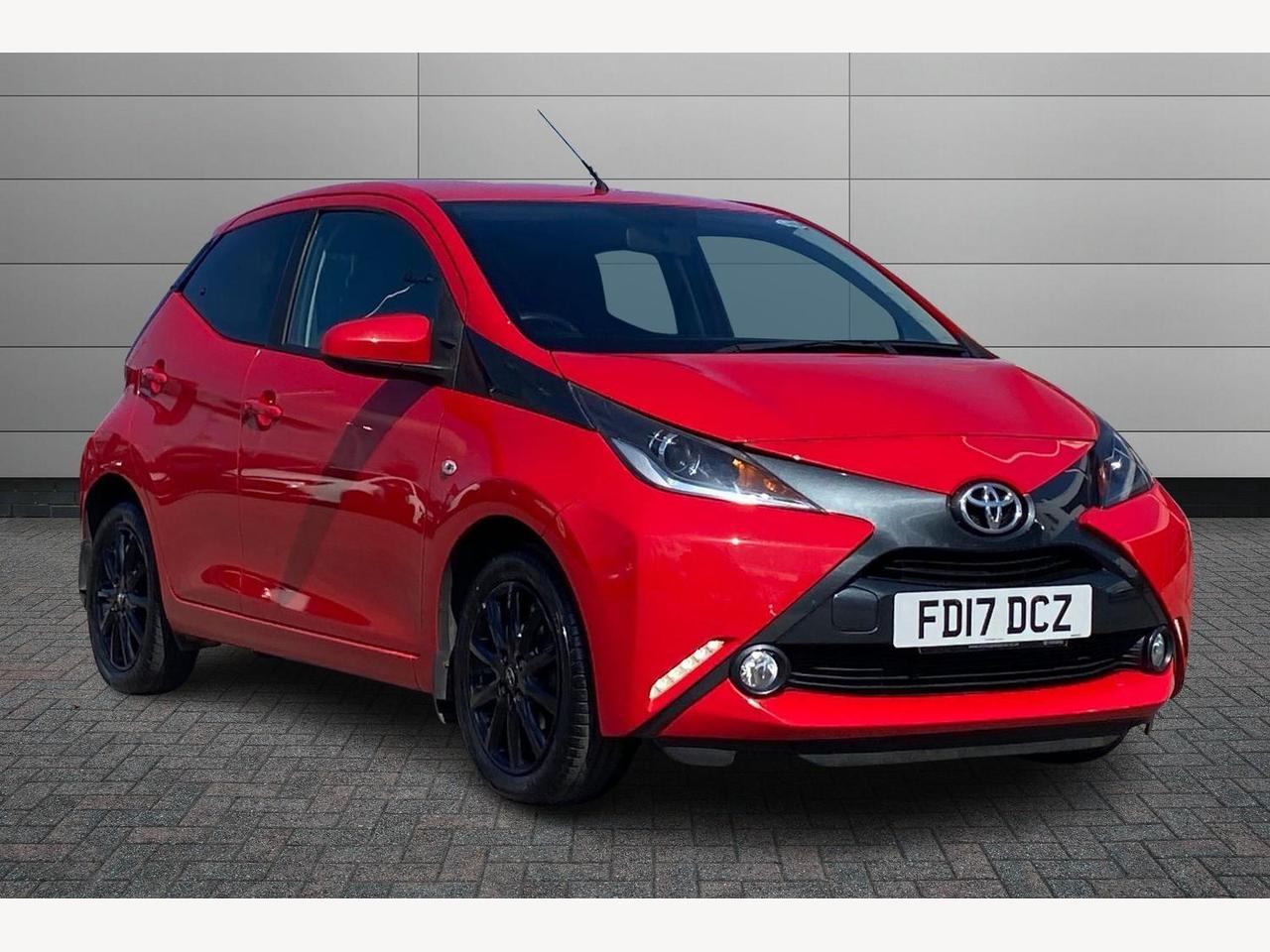 Main listing image - Toyota Aygo