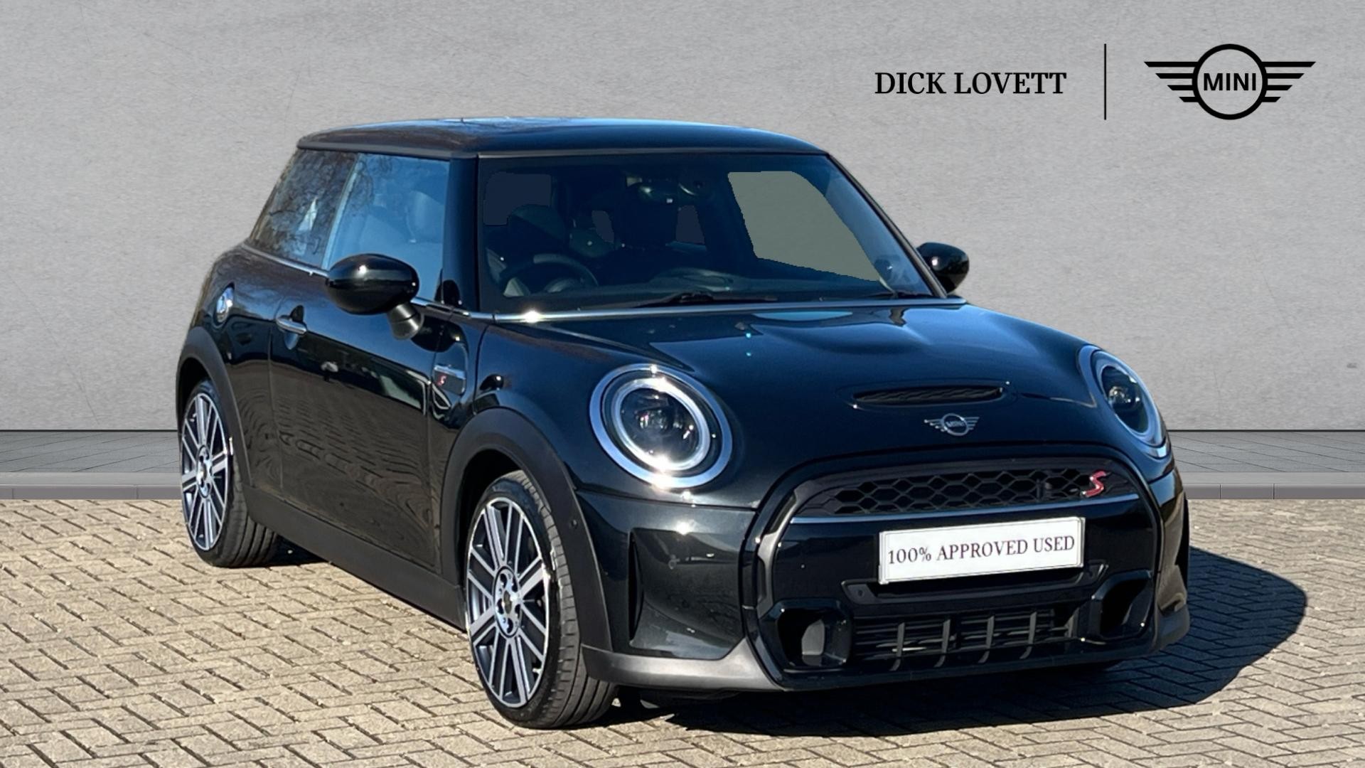 Main listing image - MINI Hatchback