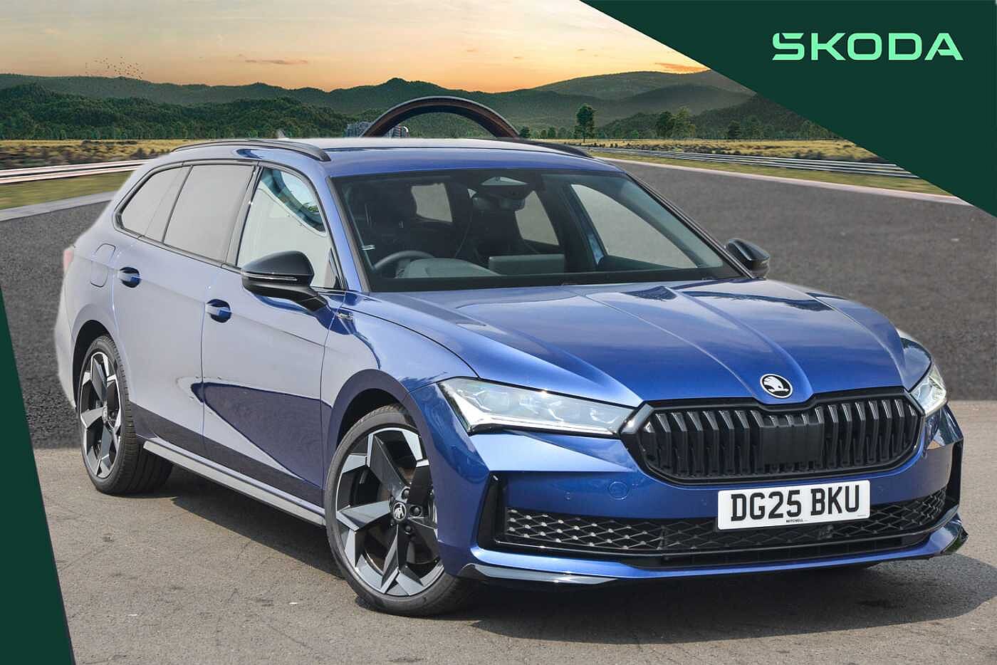 Main listing image - Skoda Superb Estate