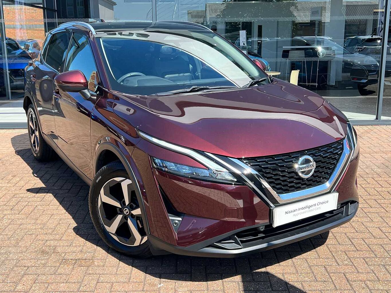 Main listing image - Nissan Qashqai