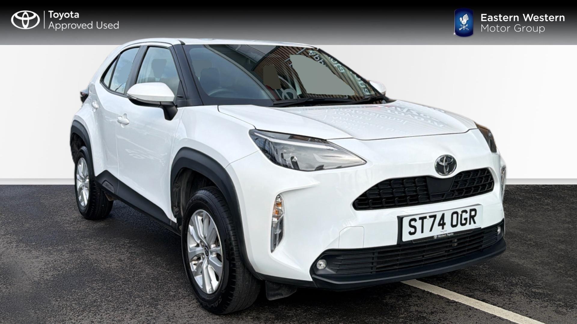 Main listing image - Toyota Yaris Cross