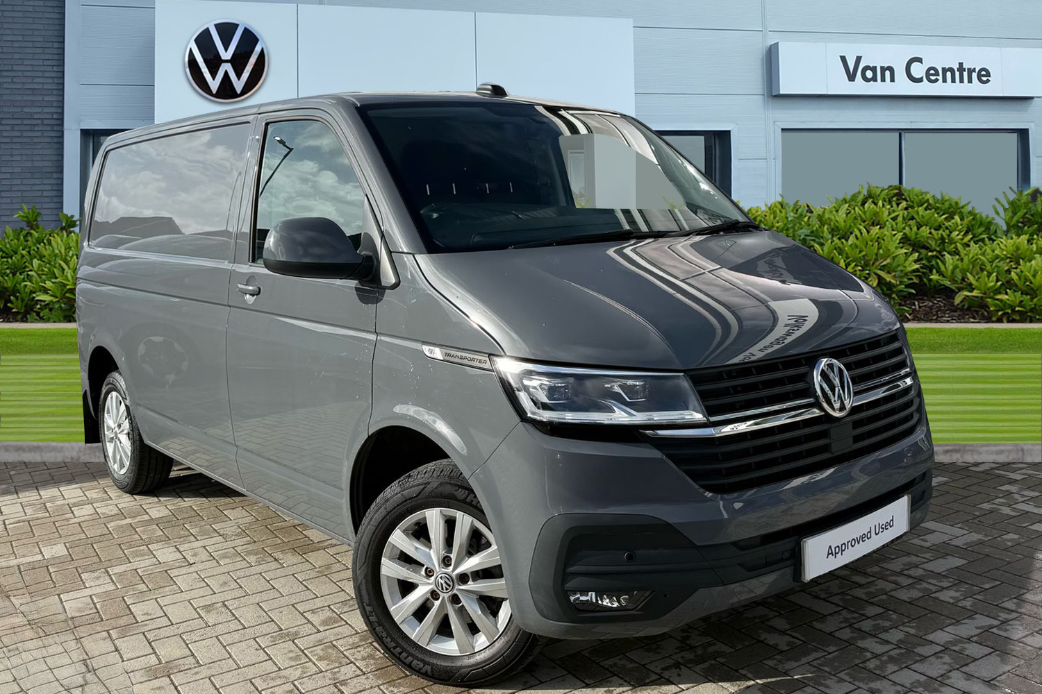 Main listing image - Volkswagen Transporter