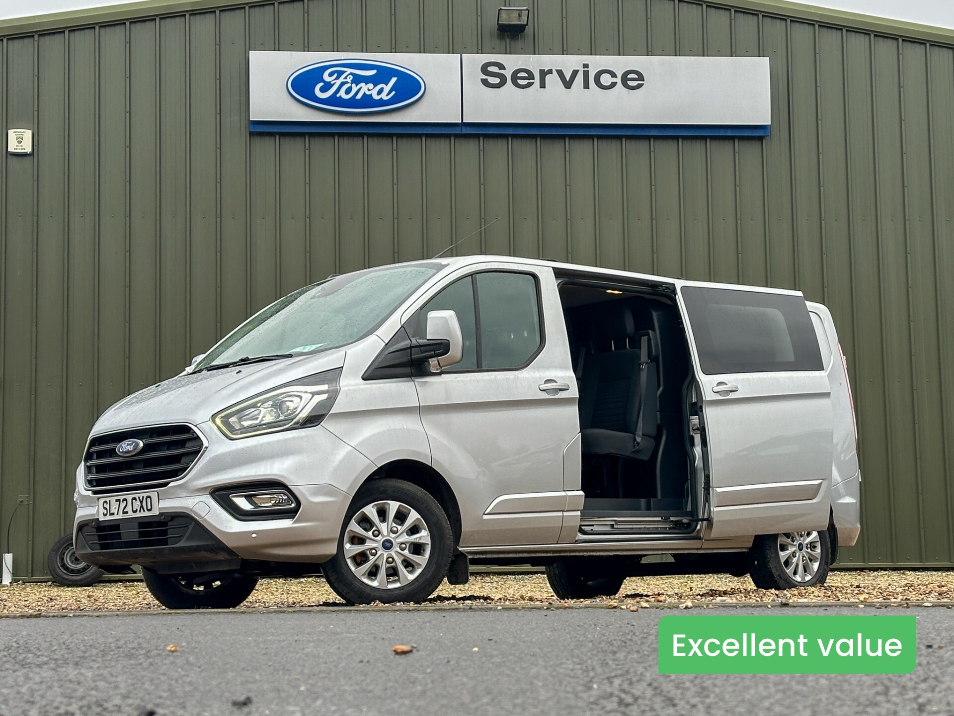 Main listing image - Ford Transit Custom