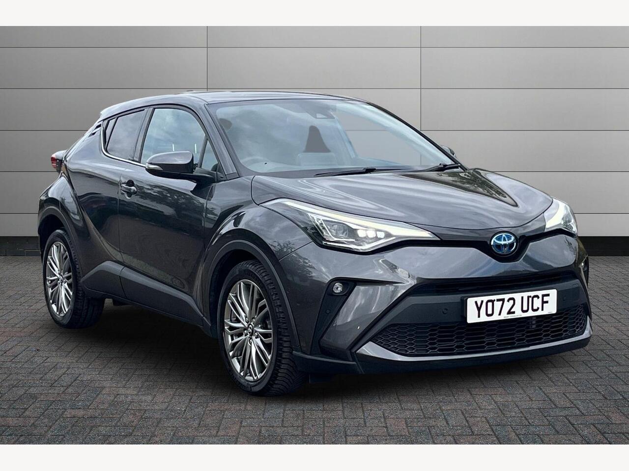 Main listing image - Toyota C-HR