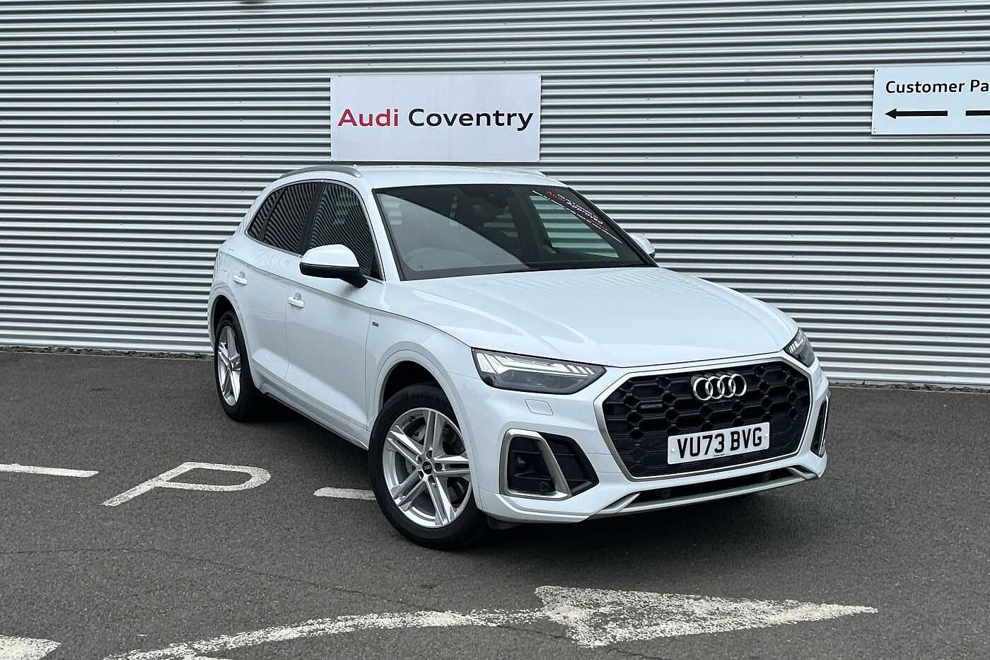 Main listing image - Audi Q5