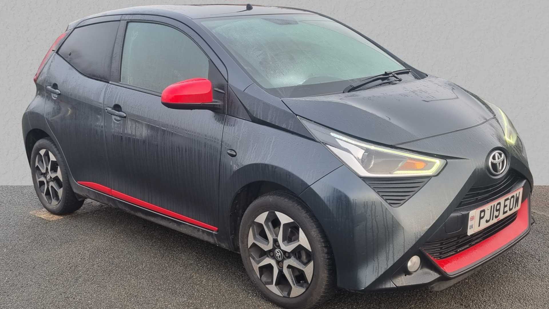 Main listing image - Toyota Aygo