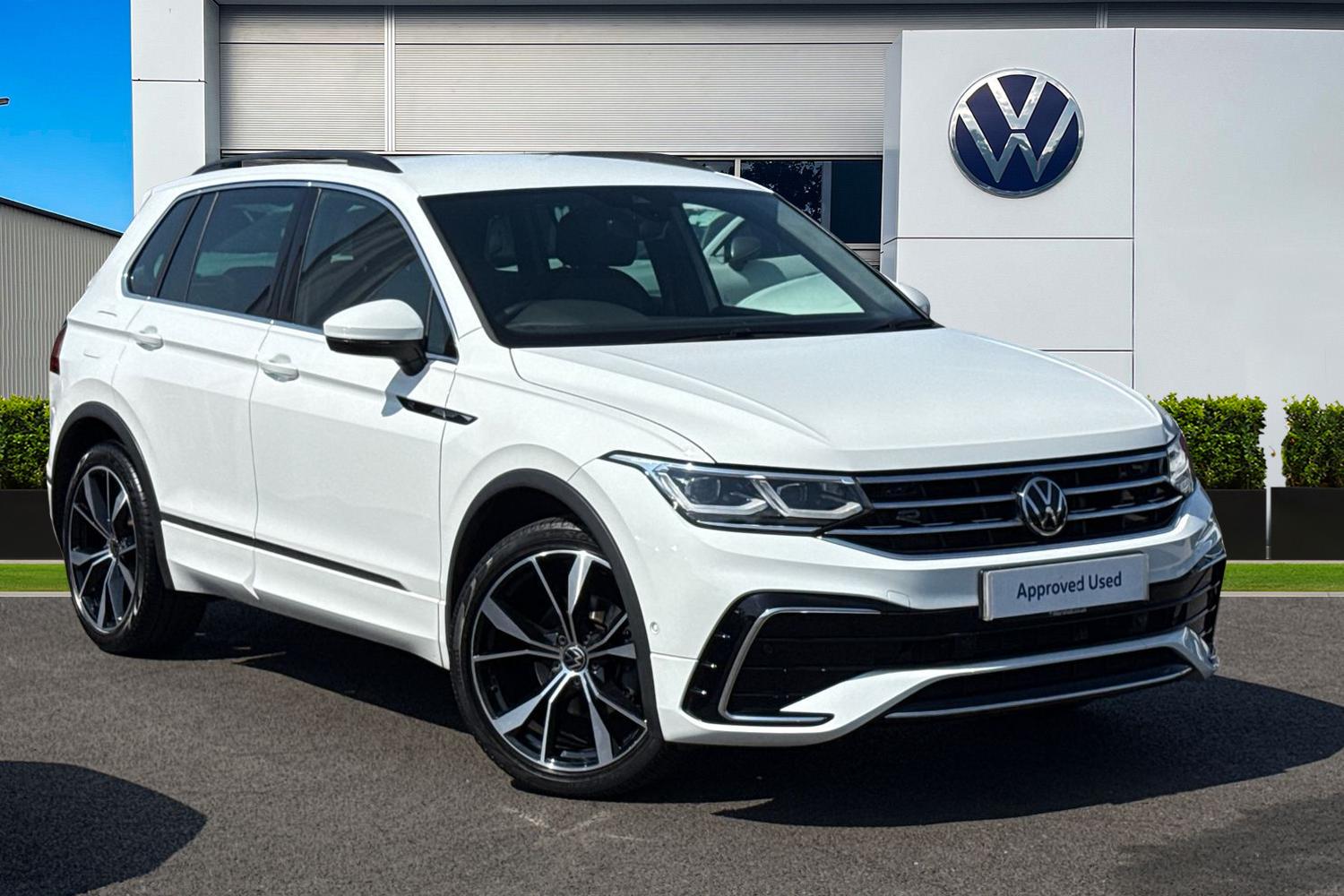 Main listing image - Volkswagen Tiguan