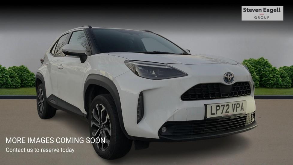 Main listing image - Toyota Yaris Cross