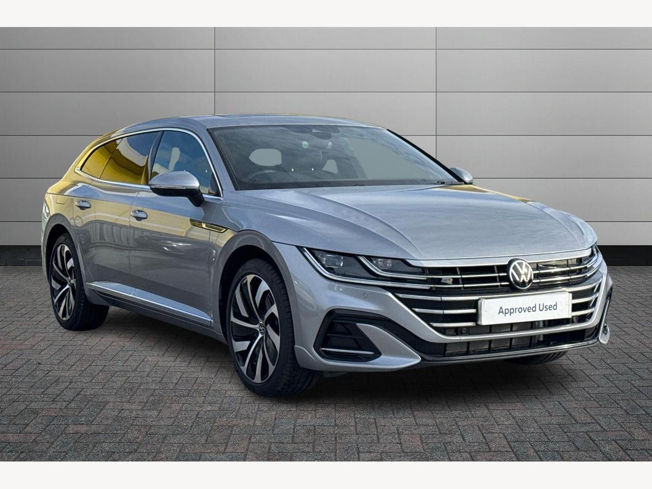 Main listing image - Volkswagen Arteon Shooting Brake