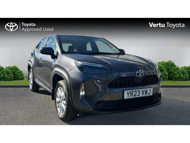 Main listing image - Toyota Yaris Cross