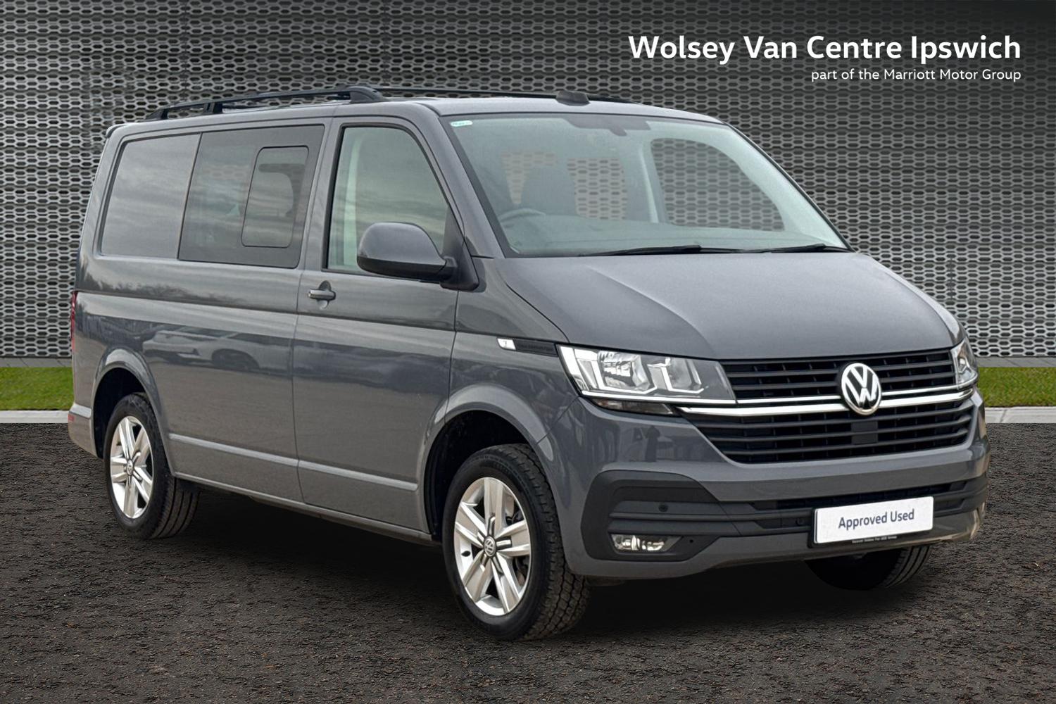 Main listing image - Volkswagen Transporter