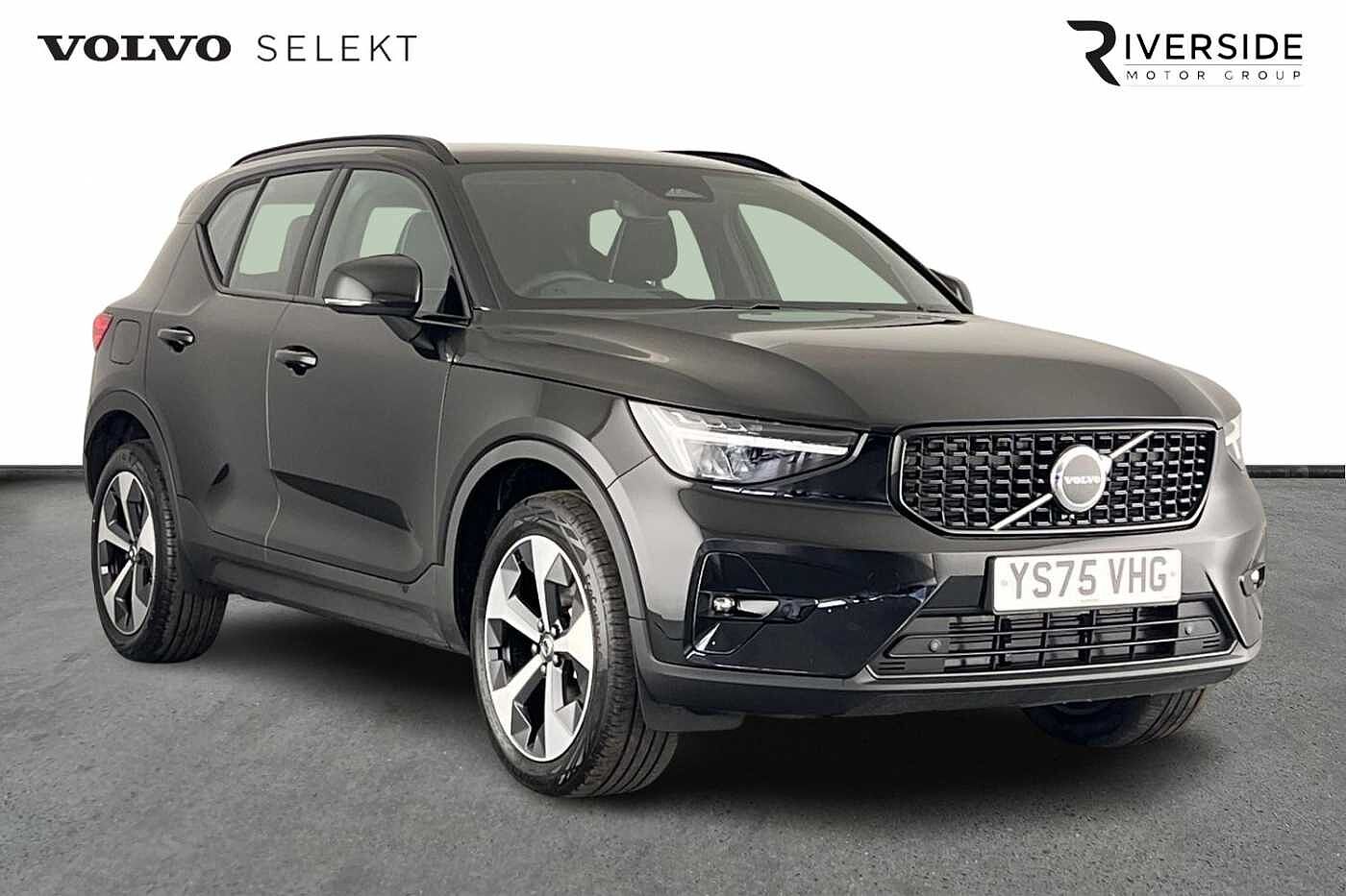 Main listing image - Volvo XC40