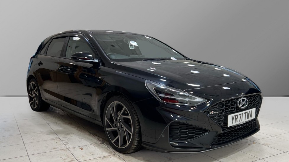 Main listing image - Hyundai i30