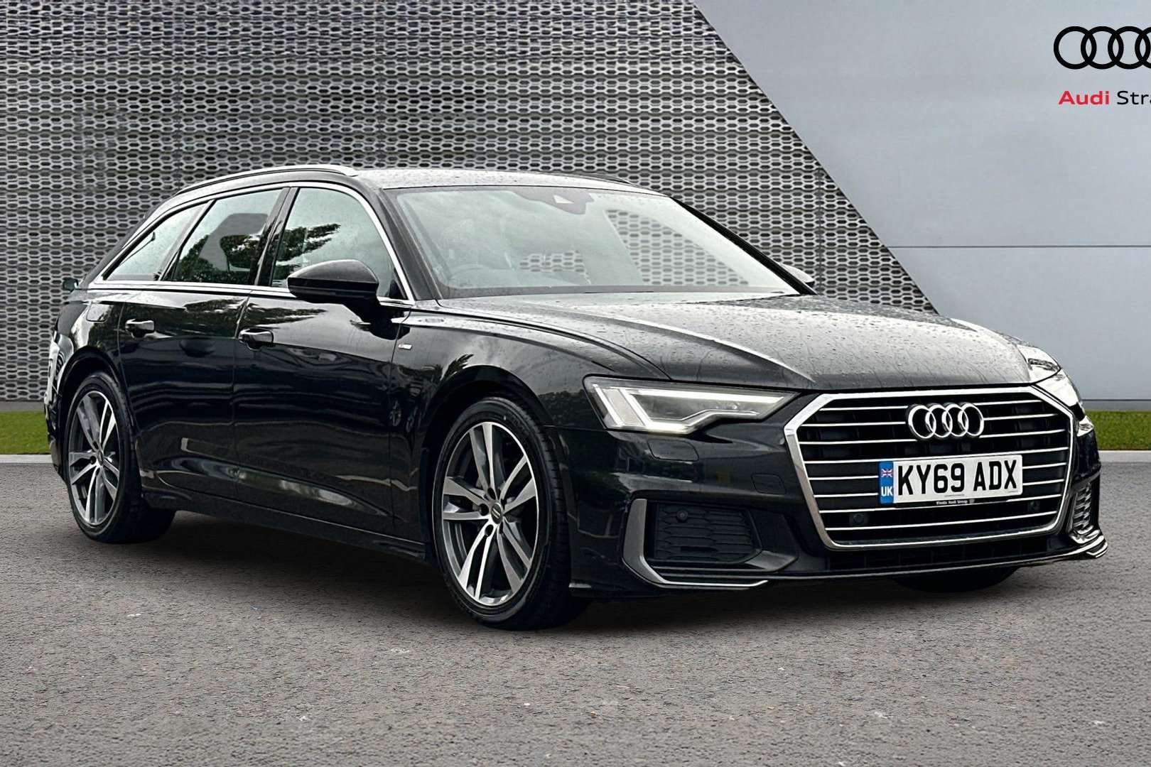 Main listing image - Audi A6 Avant