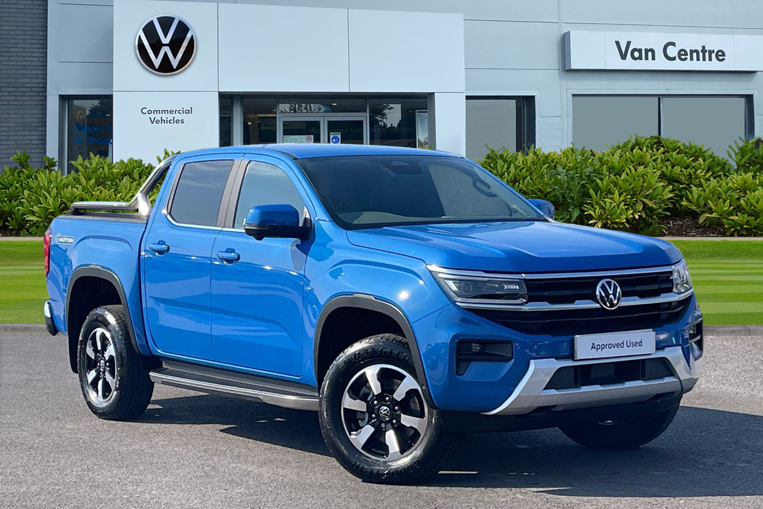 Main listing image - Volkswagen Amarok