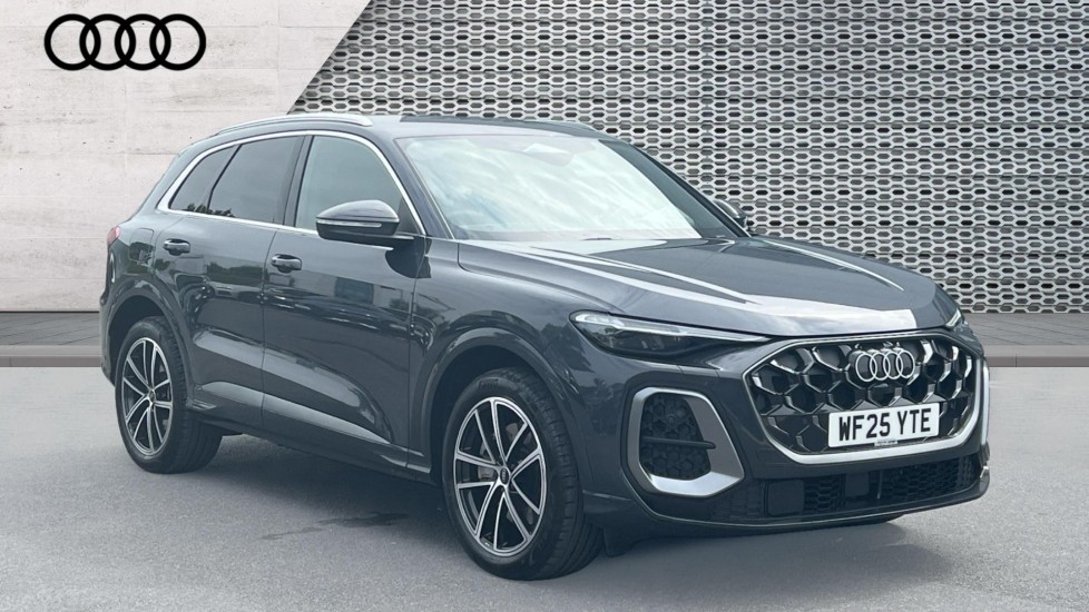 Main listing image - Audi Q5