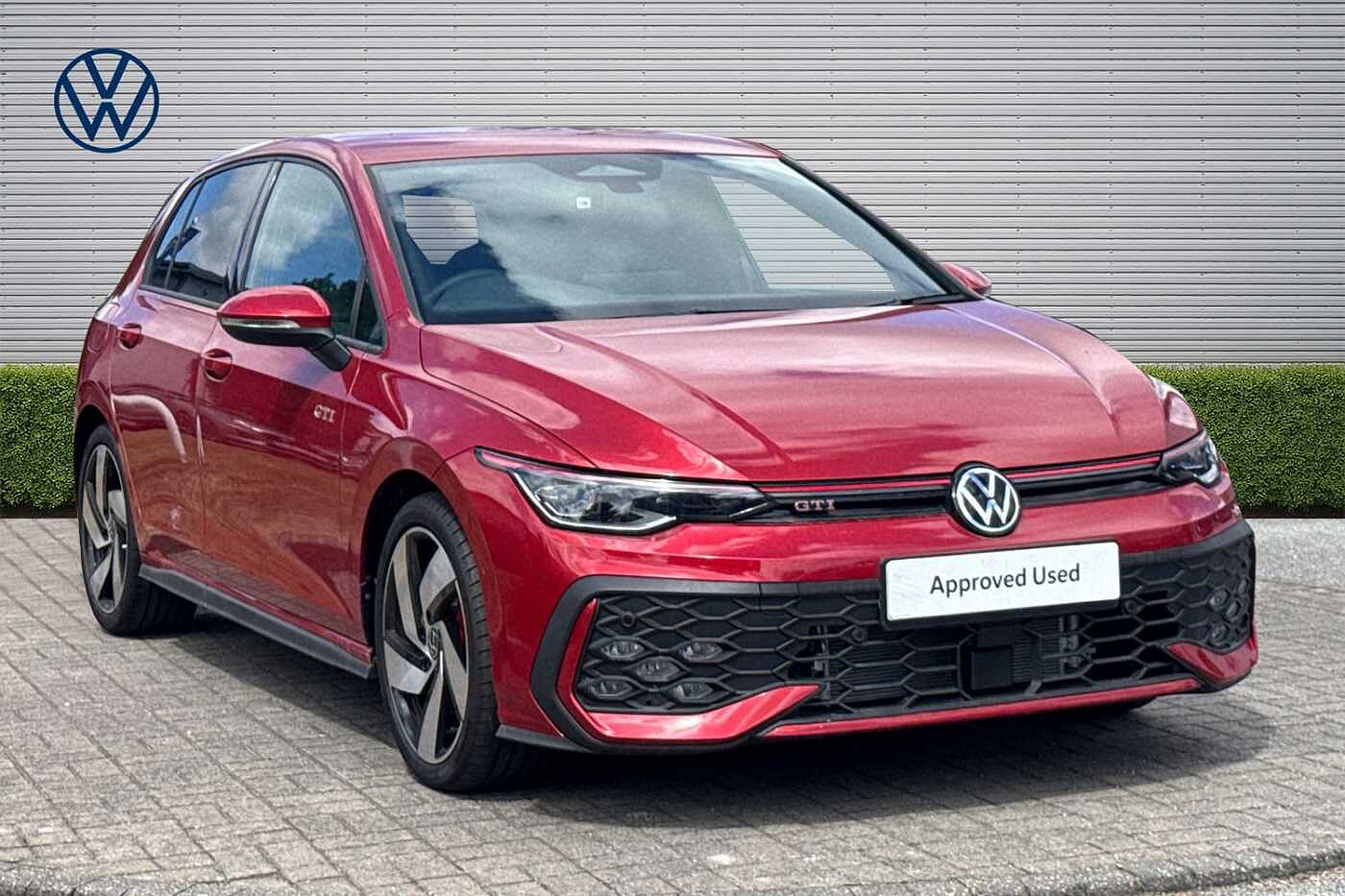 Main listing image - Volkswagen Golf