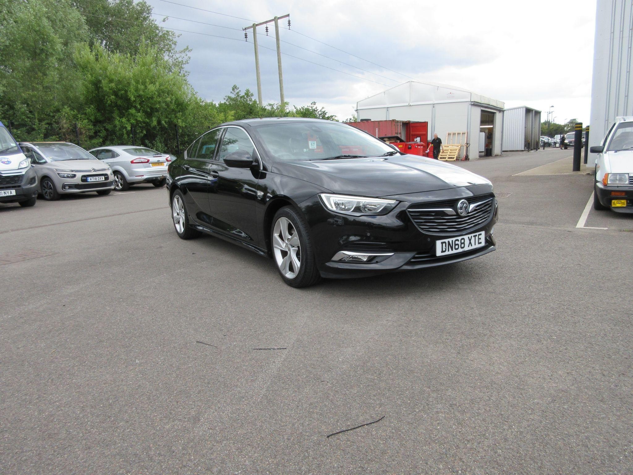 Main listing image - Vauxhall Insignia