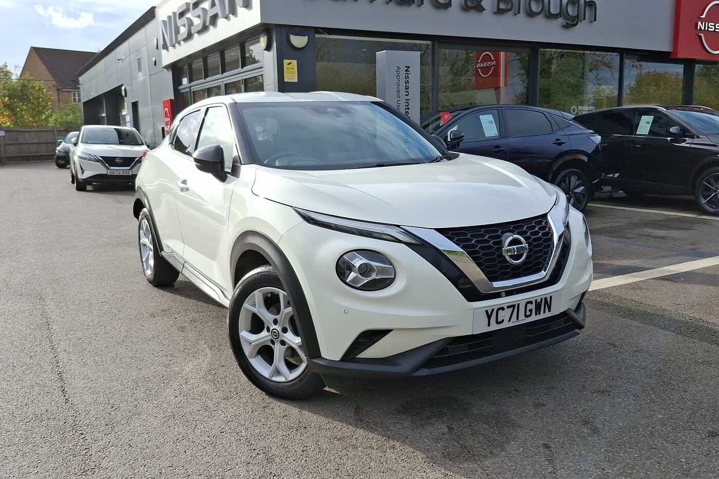 Main listing image - Nissan Juke
