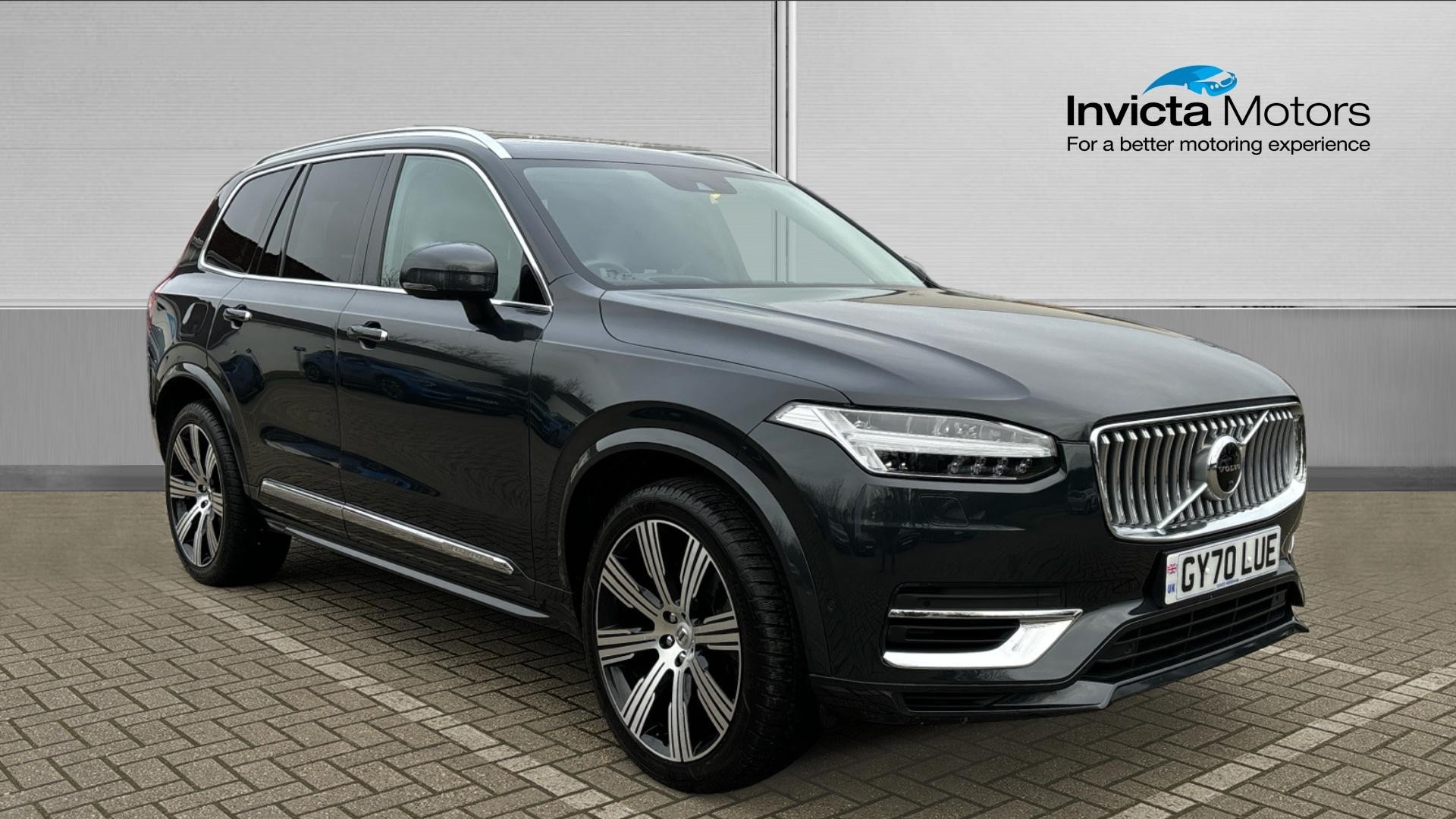 Main listing image - Volvo XC90