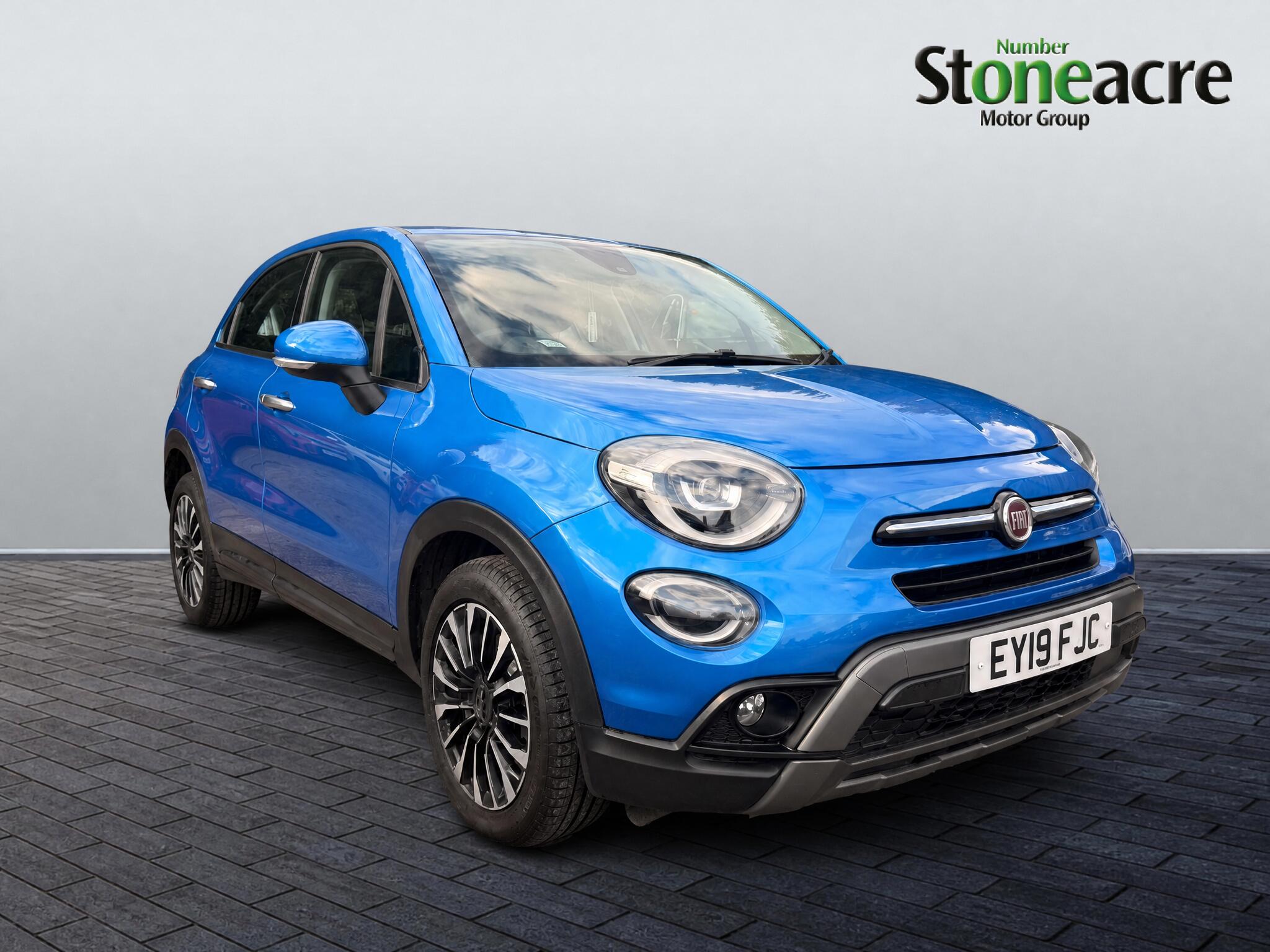 Main listing image - Fiat 500X