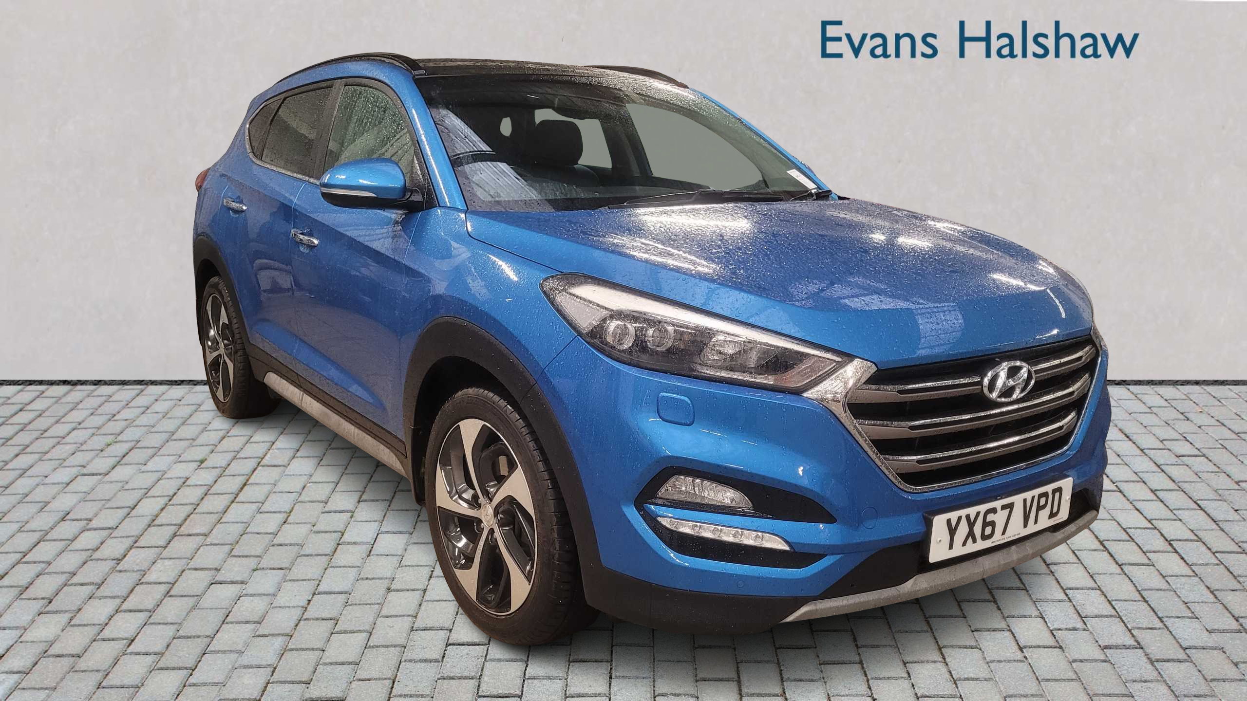 Main listing image - Hyundai Tucson