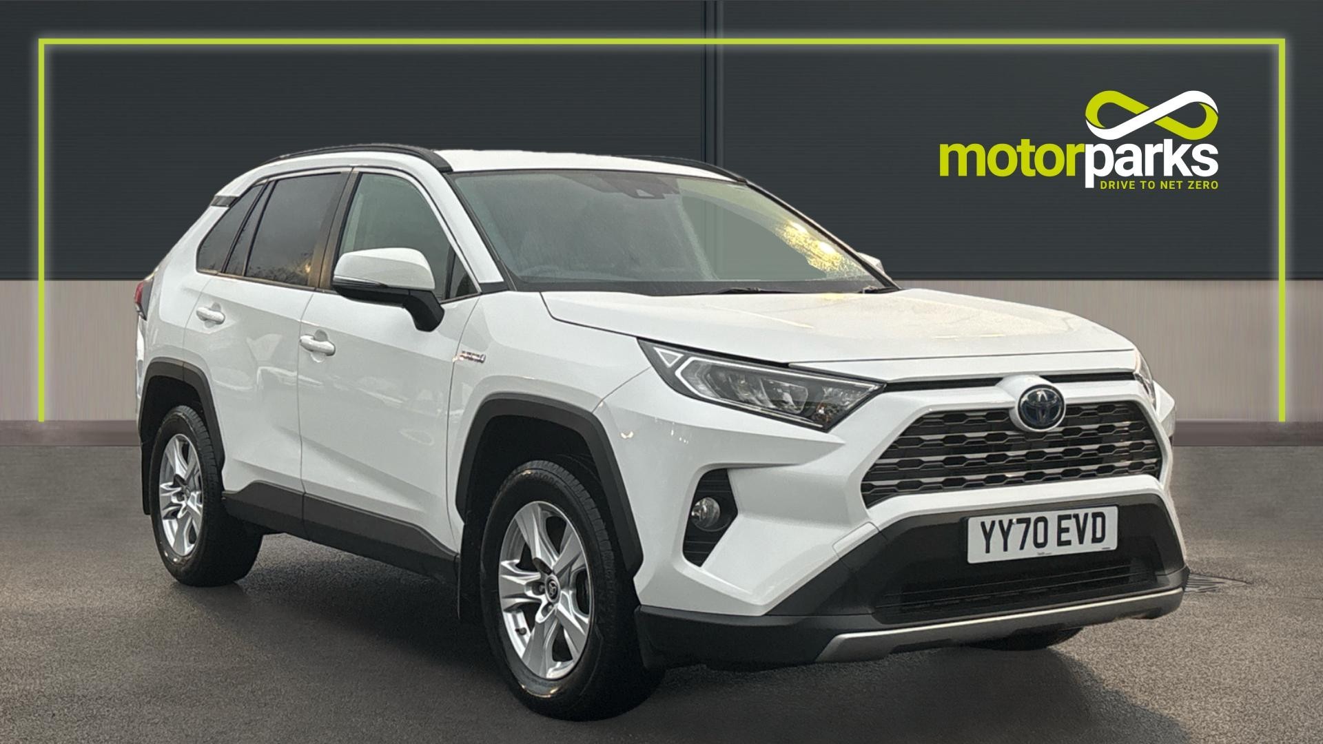 Main listing image - Toyota RAV4