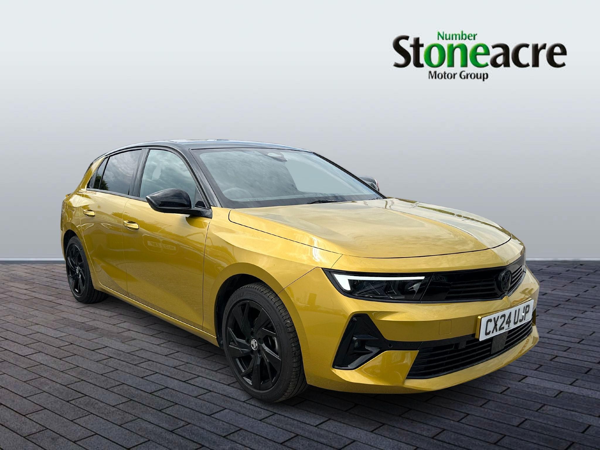 Main listing image - Vauxhall Astra