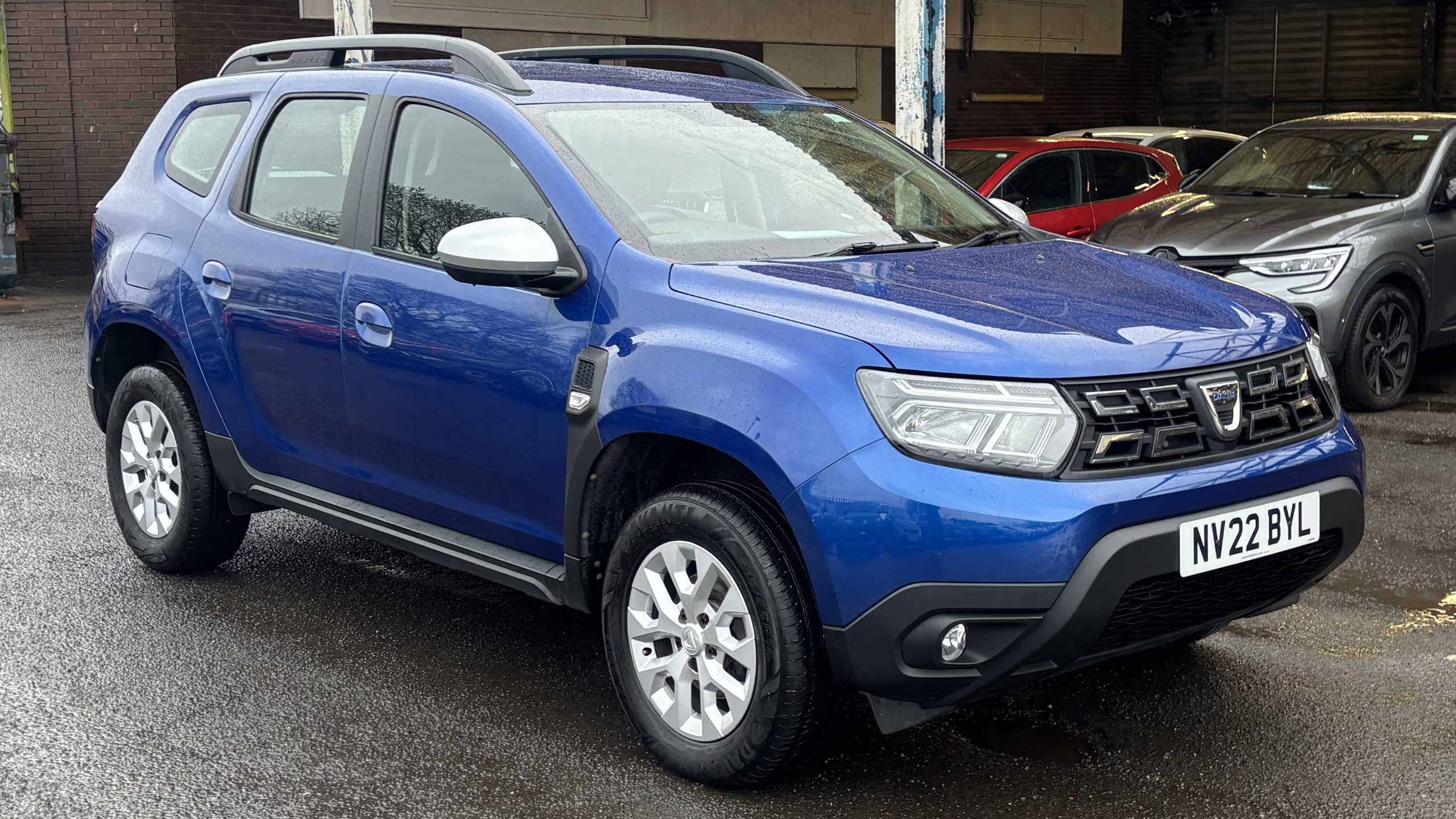 Main listing image - Dacia Duster