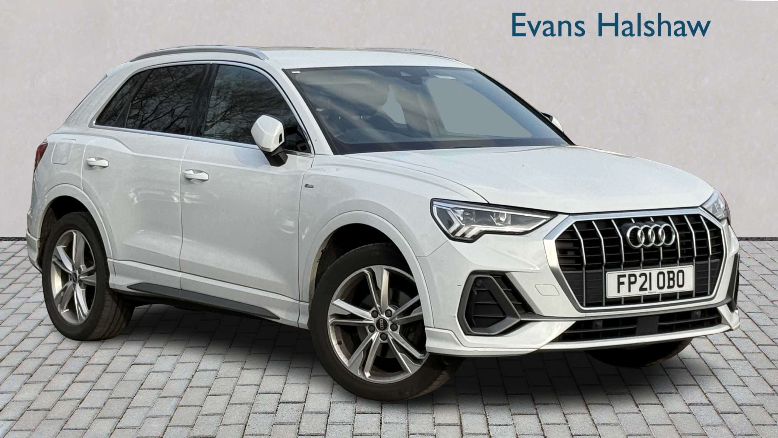 Main listing image - Audi Q3