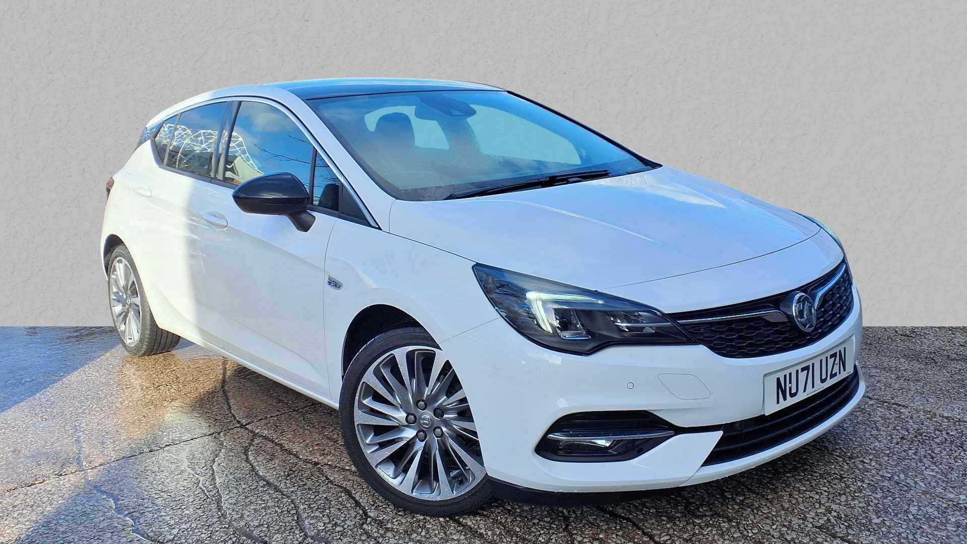 Main listing image - Vauxhall Astra