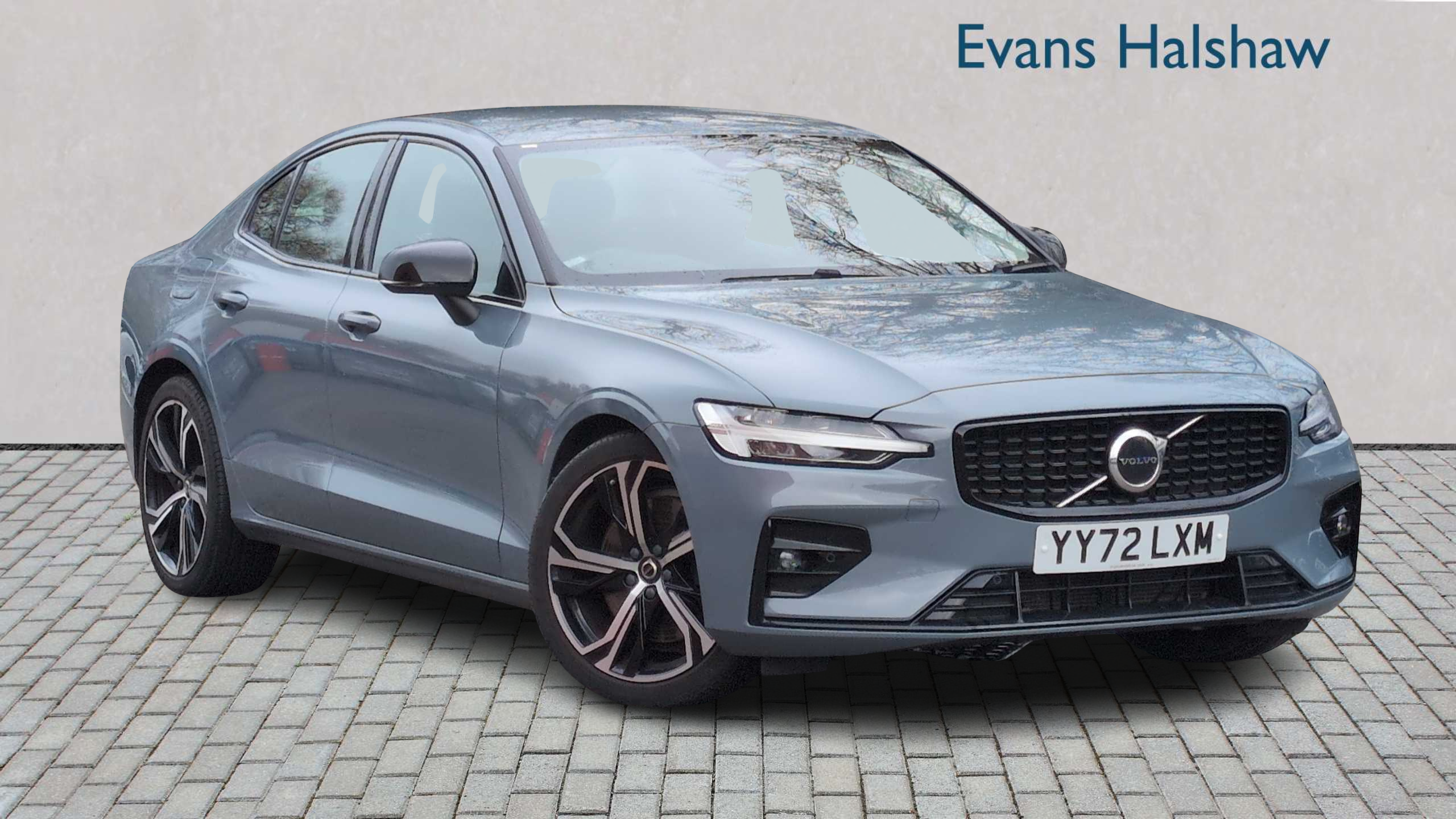 Main listing image - Volvo S60