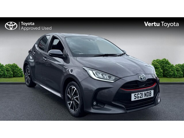 Main listing image - Toyota Yaris
