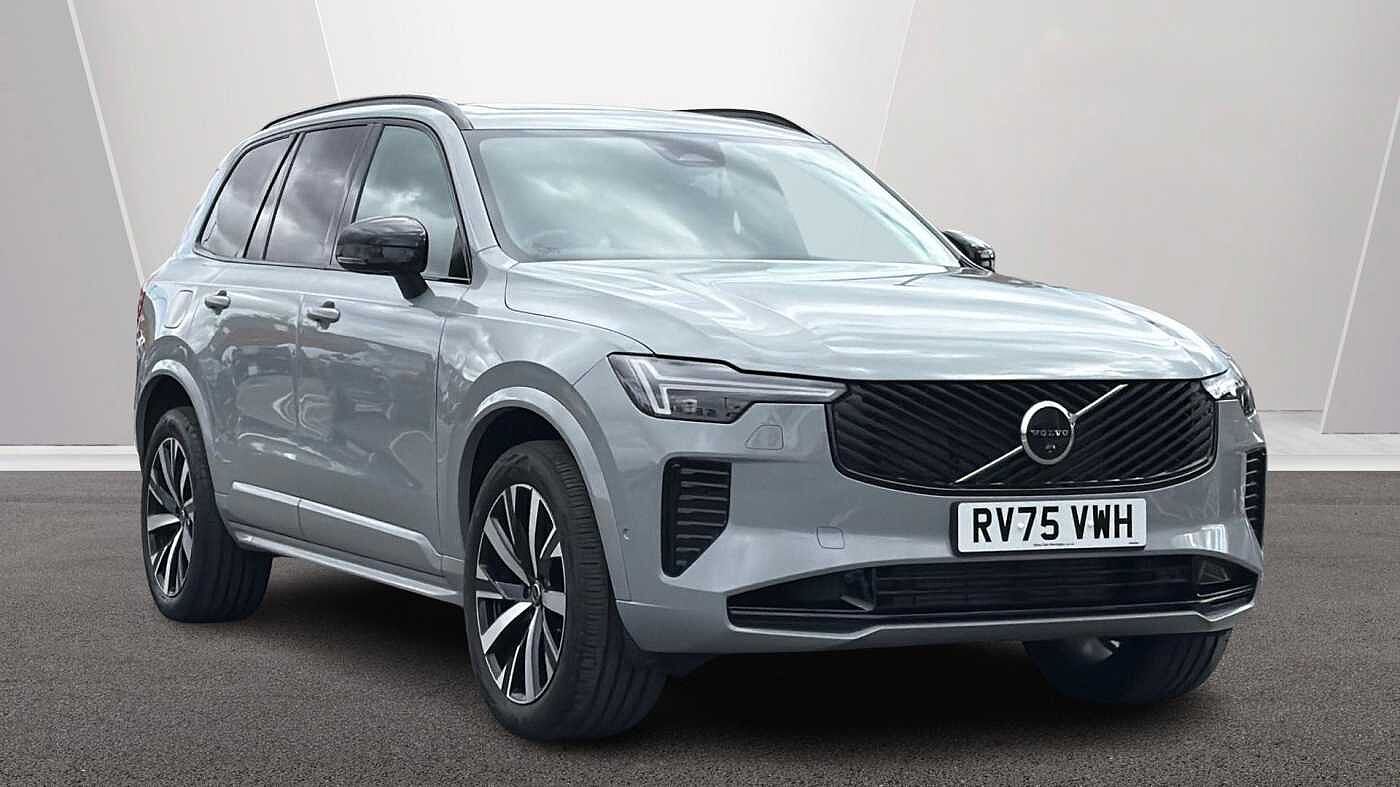 Main listing image - Volvo XC90