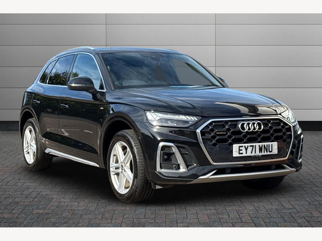 Main listing image - Audi Q5