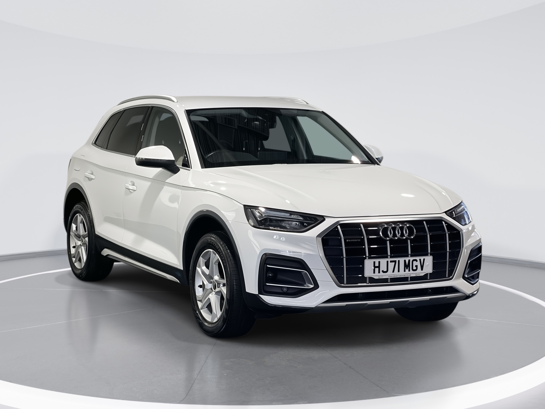 Main listing image - Audi Q5