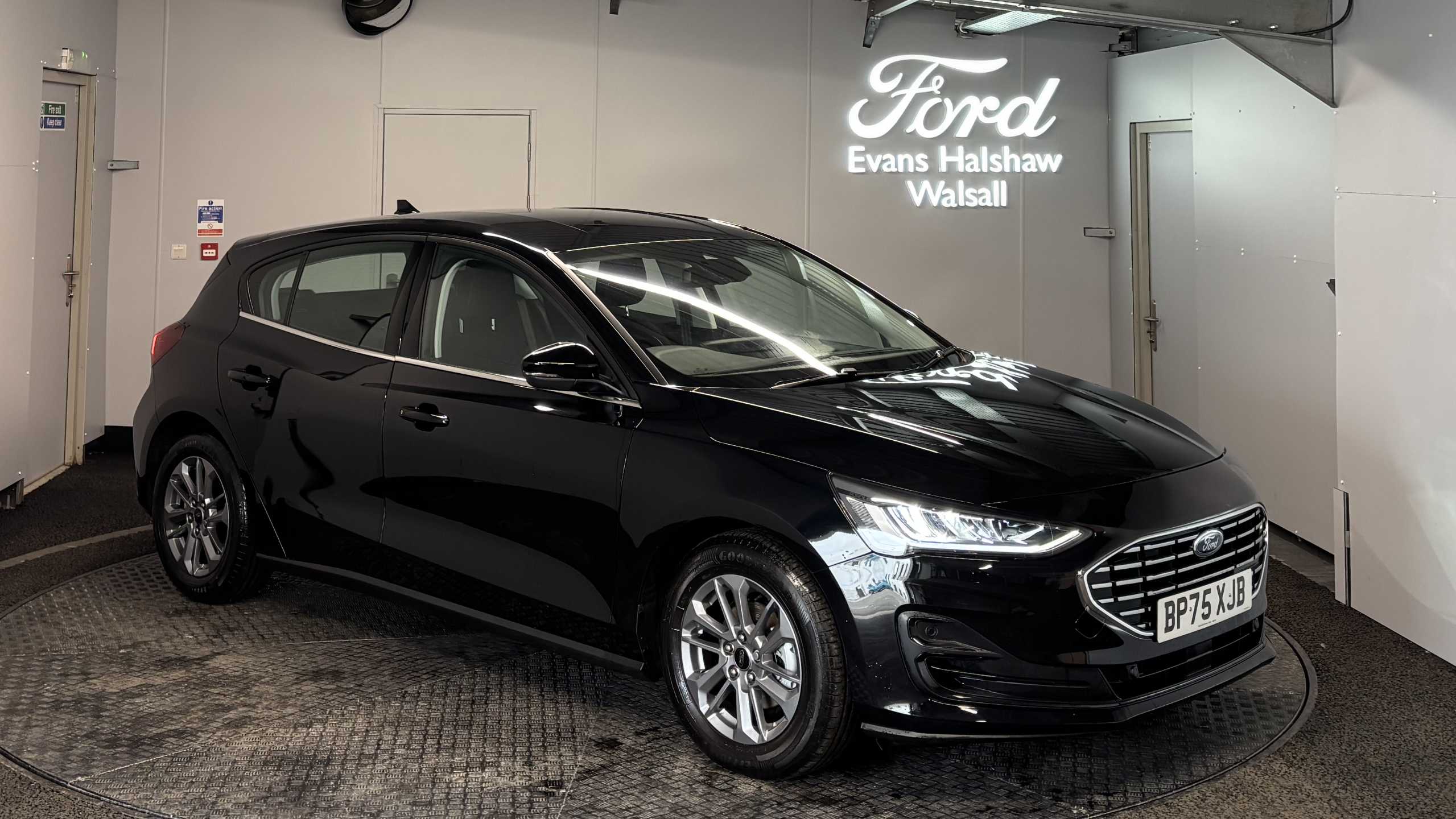 Main listing image - Ford Focus