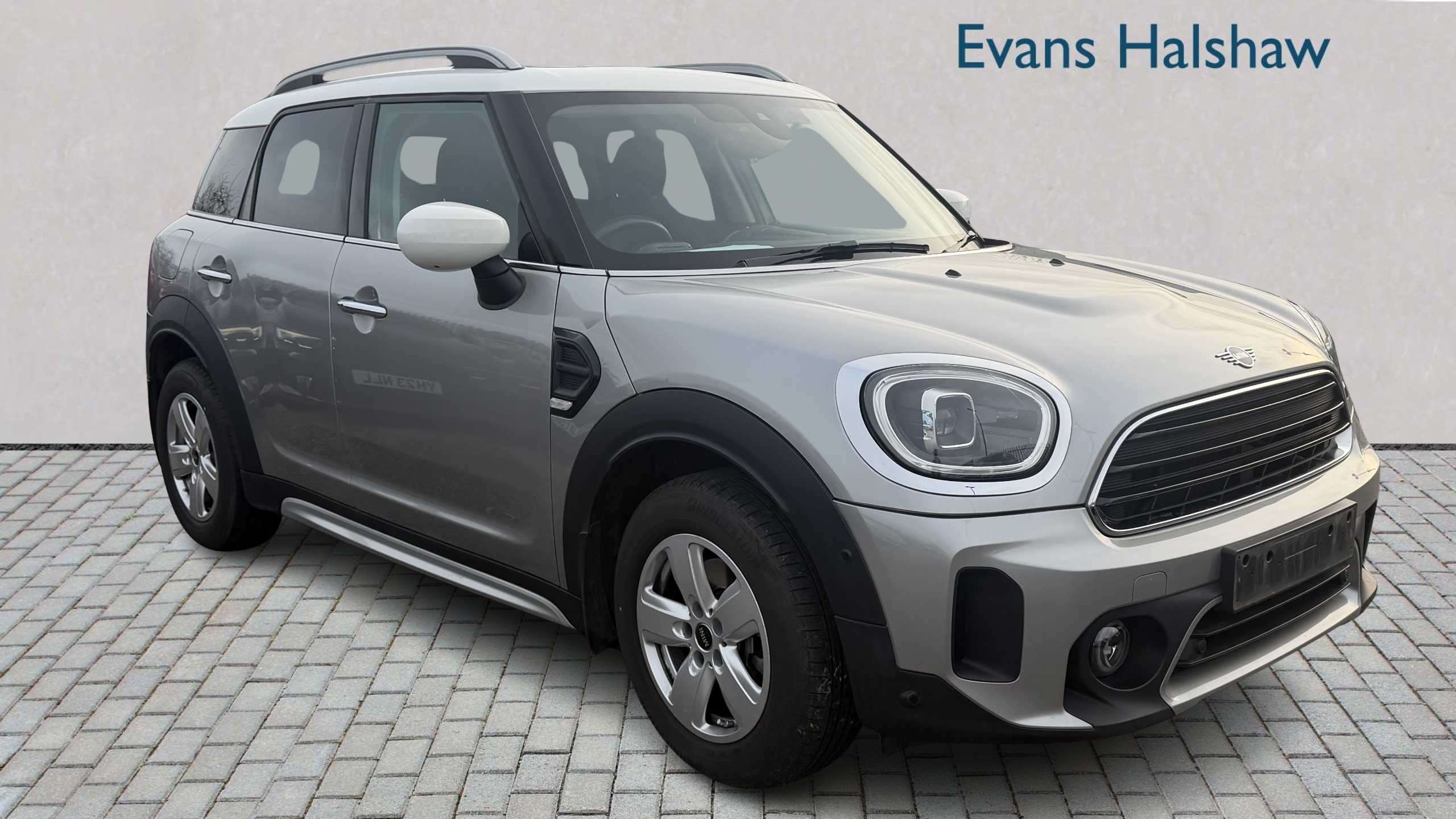Main listing image - MINI Countryman