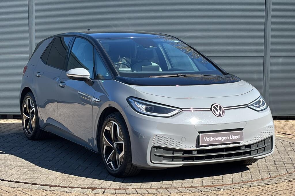 Main listing image - Volkswagen ID.3
