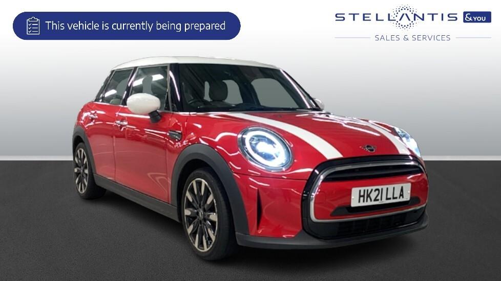 Main listing image - MINI Hatchback 5dr