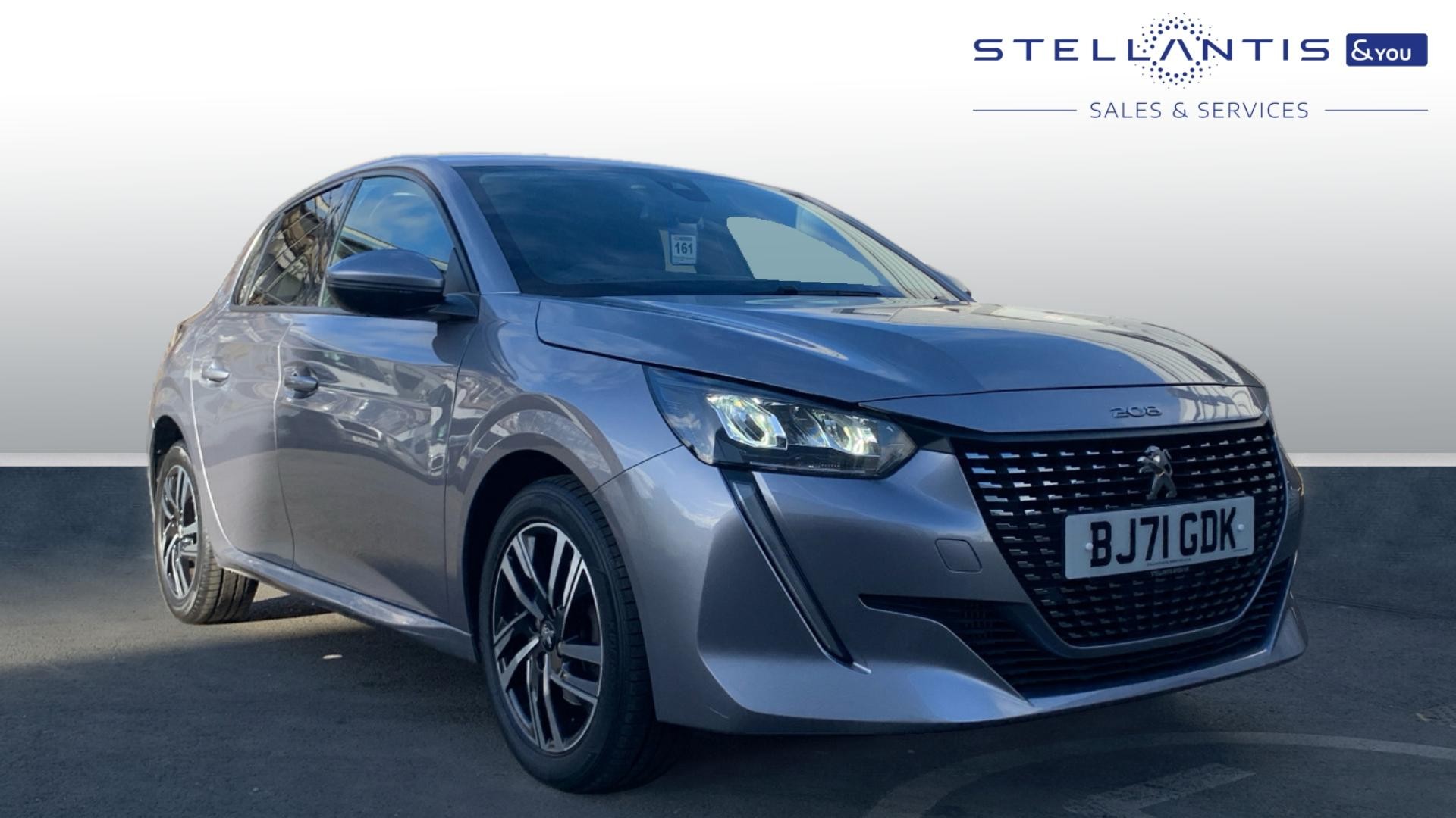 Main listing image - Peugeot 208