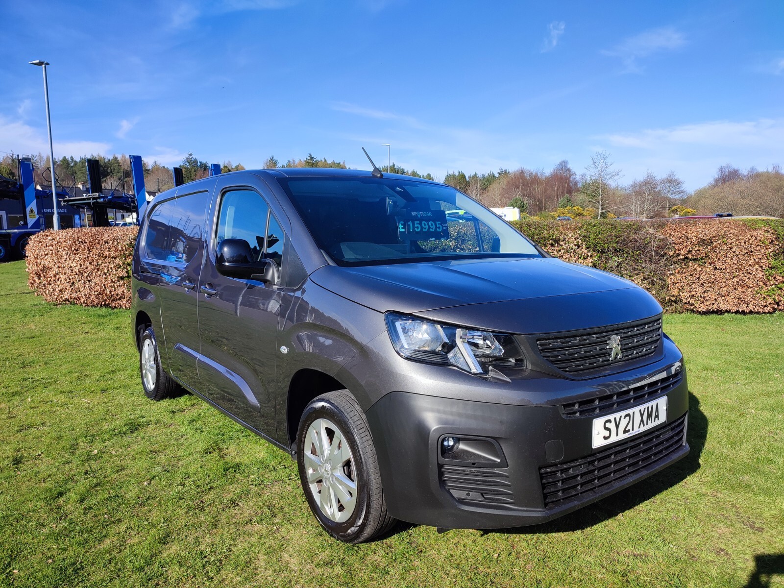 Main listing image - Peugeot Partner
