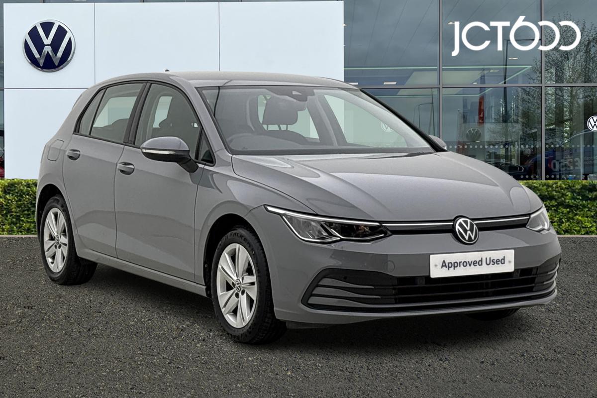 Main listing image - Volkswagen Golf