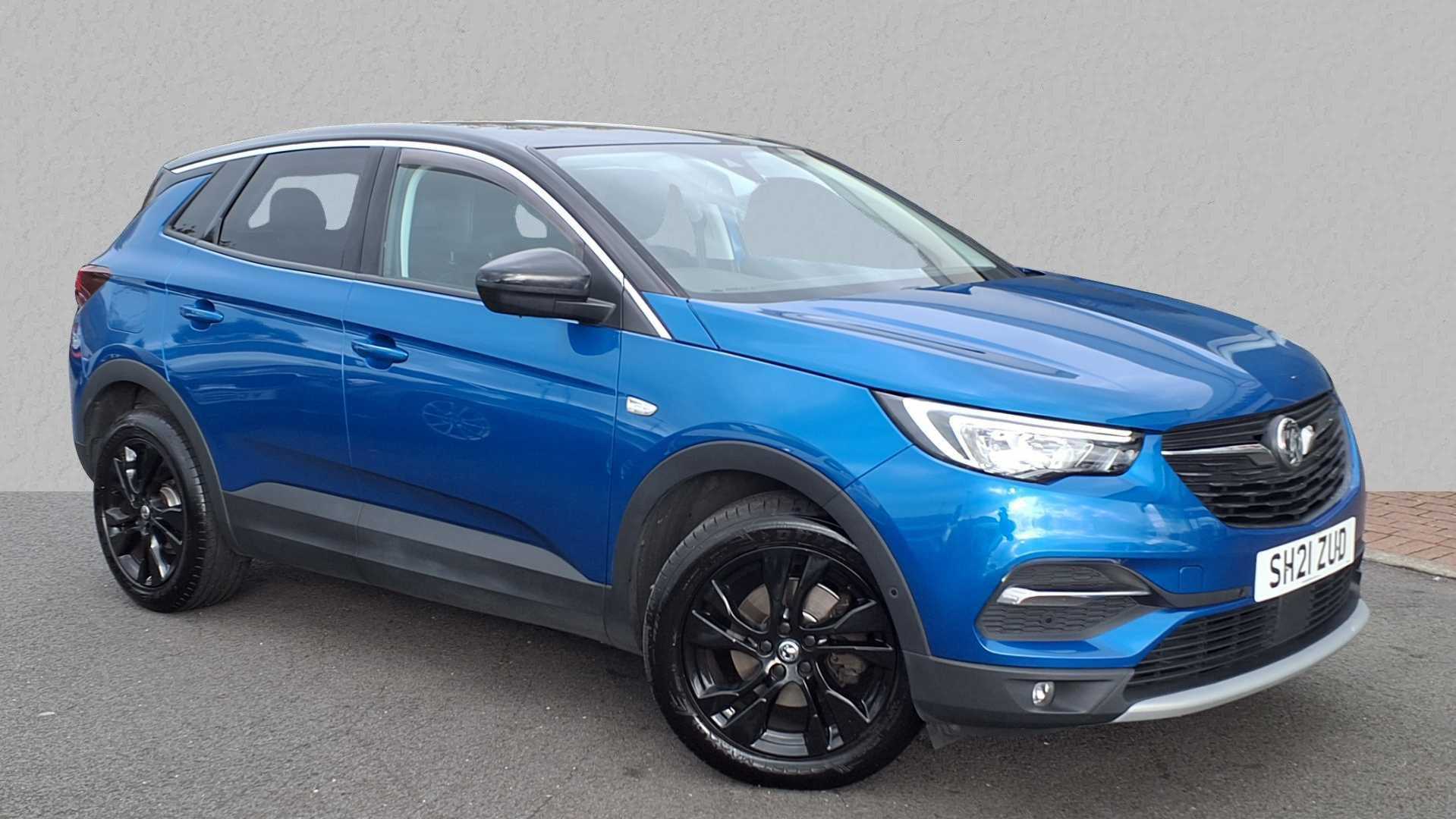 Main listing image - Vauxhall Grandland X