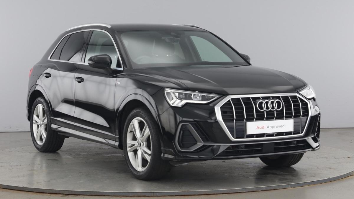 Main listing image - Audi Q3