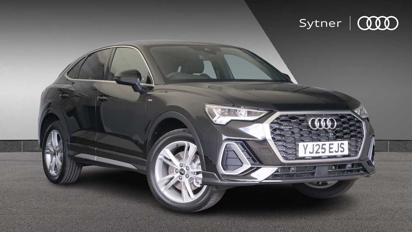 Main listing image - Audi Q3