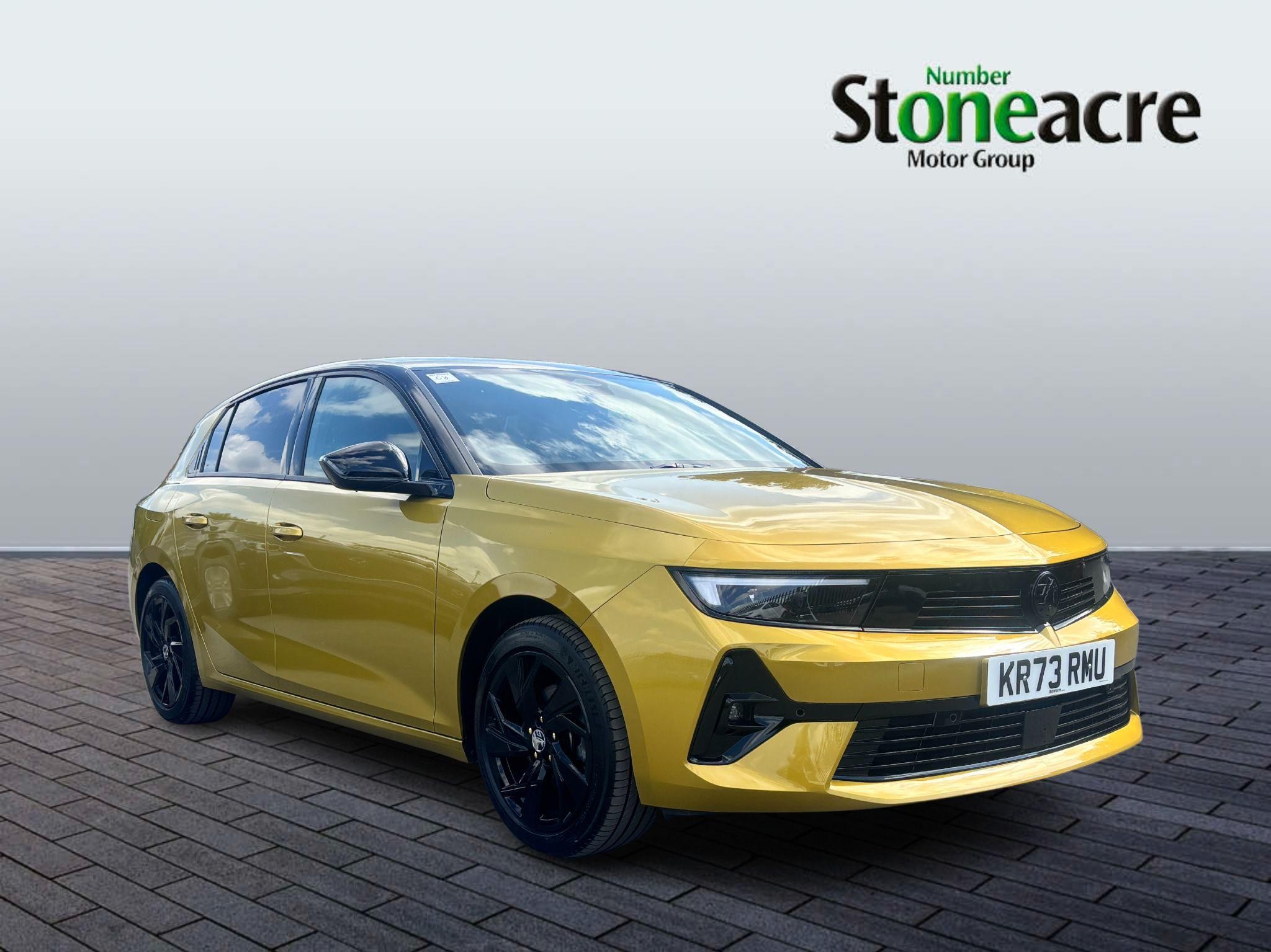 Main listing image - Vauxhall Astra